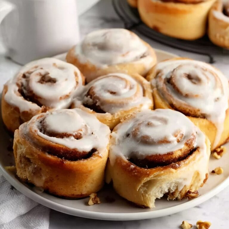 One-Bowl Banana Bread Cinnamon Rolls Recipe
