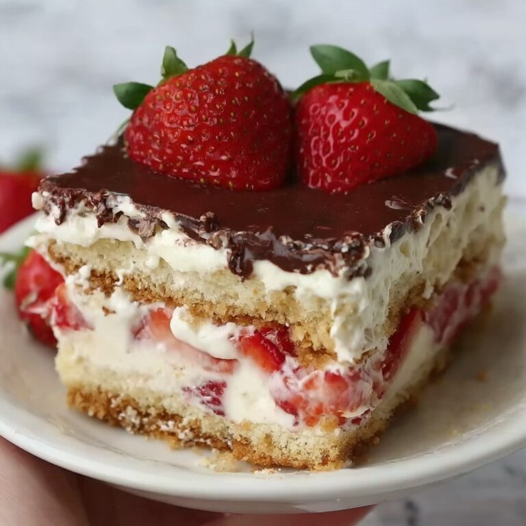 Strawberry Eclair Cake Recipe
